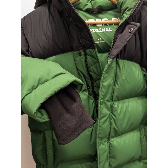 Aritzia Super Puff - Green and Black (XS) - Picture 12 of 14